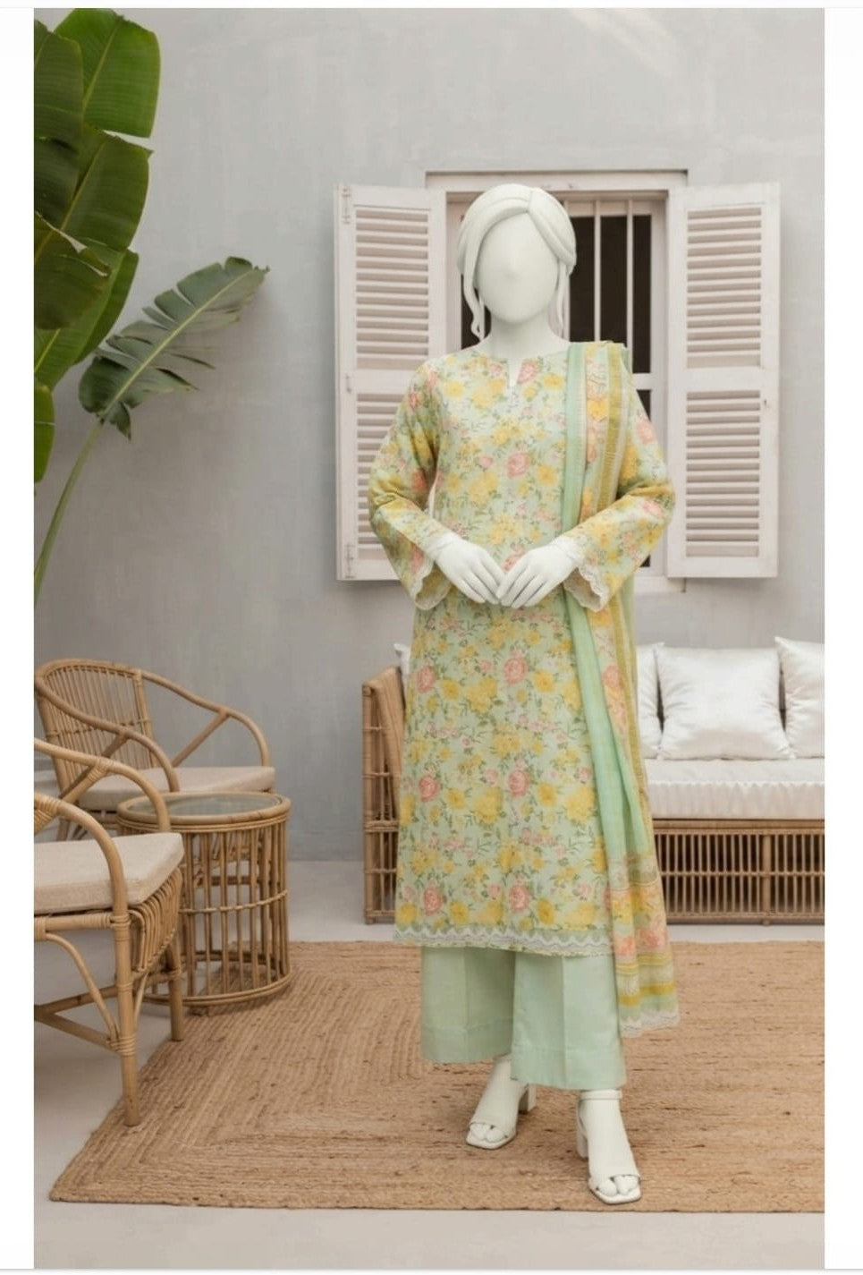 ANAYA Luxe Studio  Printed Lawn 2026 | Design 04
